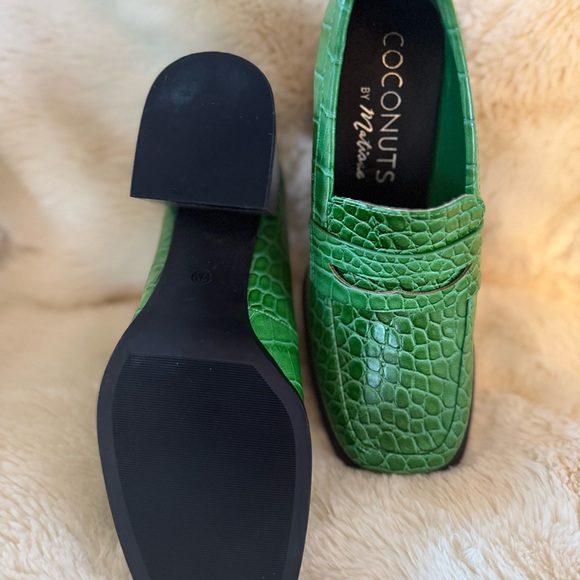 Coconuts by Matisse Shoes - New Green Shoes 7M “Coconuts by Matisse” Chunk Heel Loafers